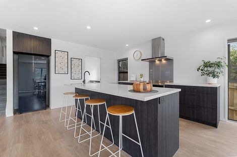 Photo of property in 7 Ringi Lane, Orewa, 0931