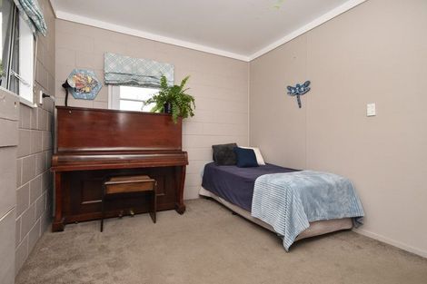 Photo of property in 2/90 Rosier Road, Glen Eden, Auckland, 0602