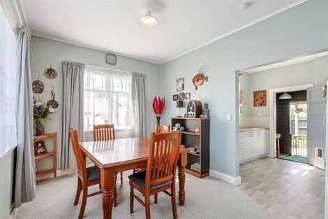 Photo of property in 25 Cobden Street, Westport, 7825