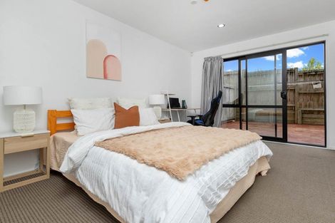 Photo of property in 3/5 Perekia Street, Albany, Auckland, 0632