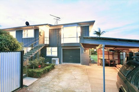 Photo of property in 39 Alice Avenue, Orewa, 0931