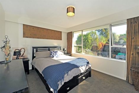 Photo of property in 1 Bidwell Place, Hillmorton, Christchurch, 8025