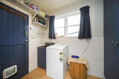 Photo of property in 145 Rangiora Avenue, Roslyn, Palmerston North, 4414