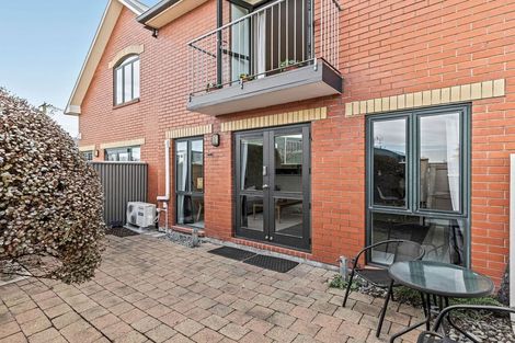 Photo of property in 2/384 Madras Street, Christchurch Central, Christchurch, 8013