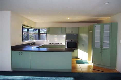 Photo of property in 11 Monterey Place, Parklands, Christchurch, 8083