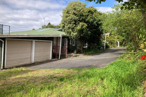 Photo of property in 184 Old Titirangi Road, Titirangi, Auckland, 0604