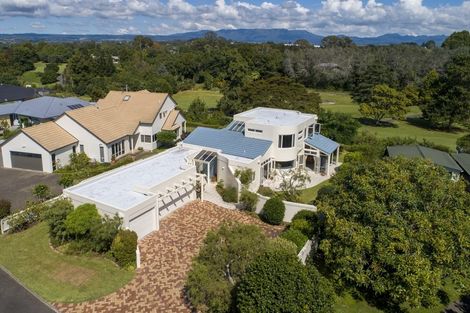 Photo of property in 10 Ashwood Grove, Omokoroa, 3114