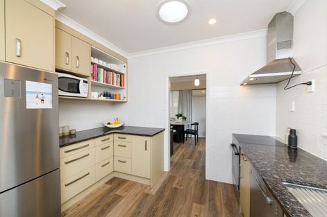 Photo of property in 20 Epsom Road, Hokowhitu, Palmerston North, 4410