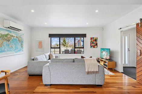 Photo of property in 8 Arawa Street, Frankton, Hamilton, 3204