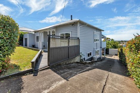 Photo of property in 3 Wakelin Street, Te Kamo, Whangarei, 0112