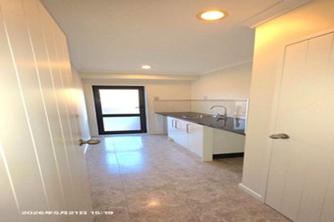 Photo of property in 35 Kilkelly Avenue, Pinehill, Auckland, 0632