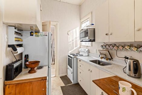 Photo of property in 12 Eskvale Street, Saint Kilda, Dunedin, 9012