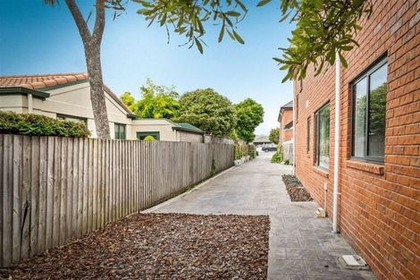 Photo of property in 10a Elizabeth Street, Riccarton, Christchurch, 8011