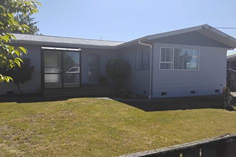 Photo of property in 43 South Belt, Solway, Masterton, 5810