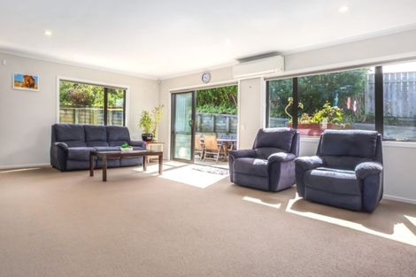 Photo of property in 25 Kaimai Place, Aotea, Porirua, 5024