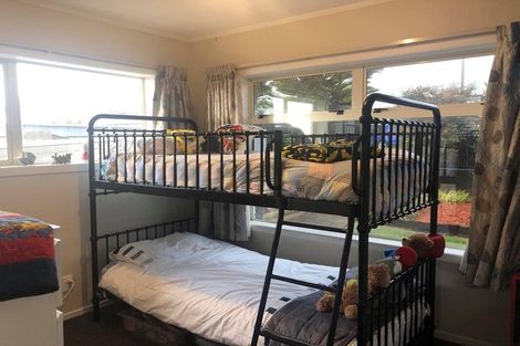 Photo of property in 127 Parklands Avenue, Bell Block, New Plymouth, 4312