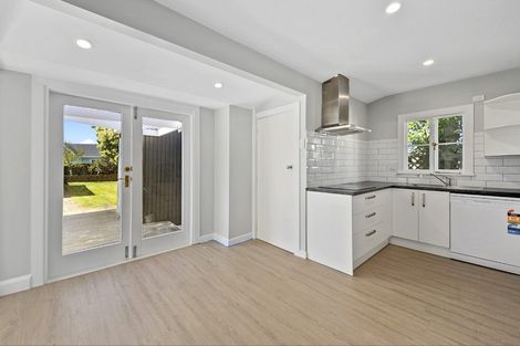 Photo of property in 38 North Parade, Richmond, Christchurch, 8013