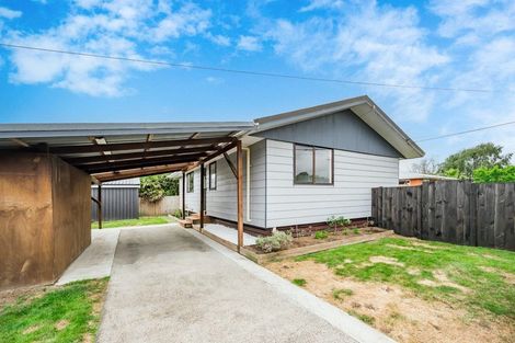 Photo of property in 3 Michael Road, Paraparaumu Beach, Paraparaumu, 5032