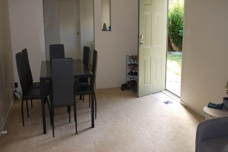 Photo of property in 5a Everingham Place, Sunnyhills, Auckland, 2010
