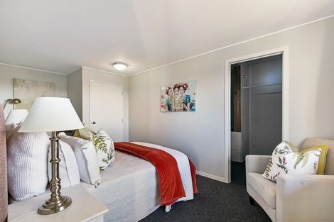 Photo of property in 233 Point View Drive, Dannemora, Auckland, 2016