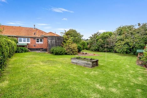 Photo of property in 10 Clapham Place, Whanganui East, Whanganui, 4500