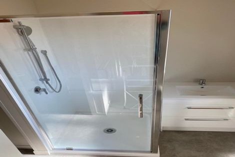 Photo of property in 234 Old Farm Road, Hamilton East, Hamilton, 3216