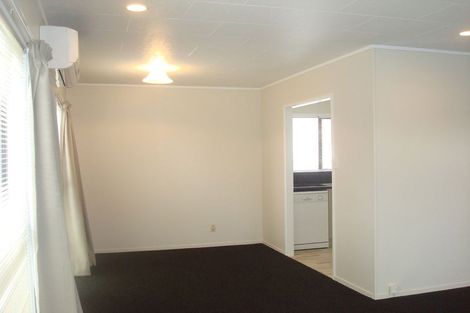 Photo of property in 21 Aberfeldy Avenue, Highland Park, Auckland, 2010