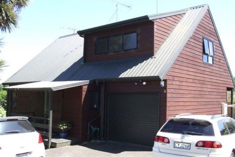 Photo of property in 2/90 Verbena Road, Birkdale, Auckland, 0626