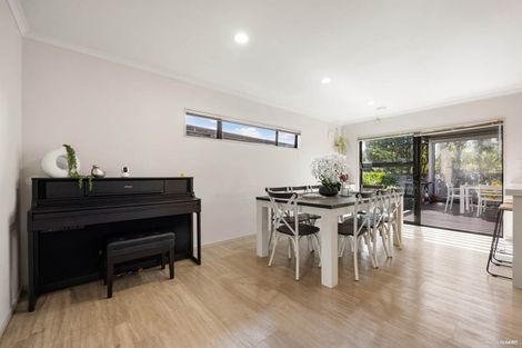 Photo of property in 170a Ridge Road, Howick, Auckland, 2014