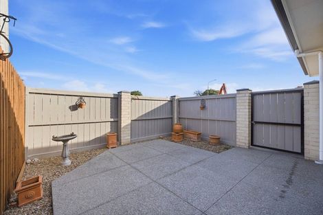 Photo of property in 1/166 Harewood Road, Papanui, Christchurch, 8053