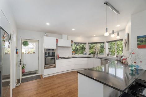 Photo of property in 19 Springbok Avenue, Whitianga, 3510