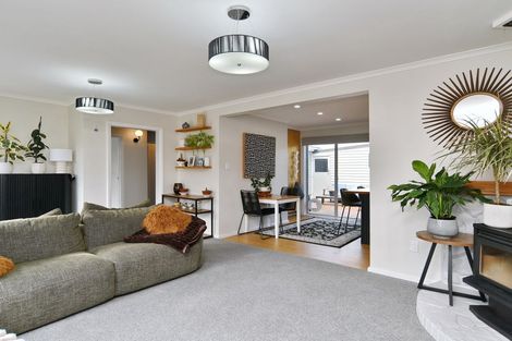 Photo of property in 14 Pannell Avenue, Wainoni, Christchurch, 8061