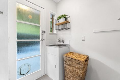 Photo of property in 1/29 King Richard Place, Browns Bay, Auckland, 0630