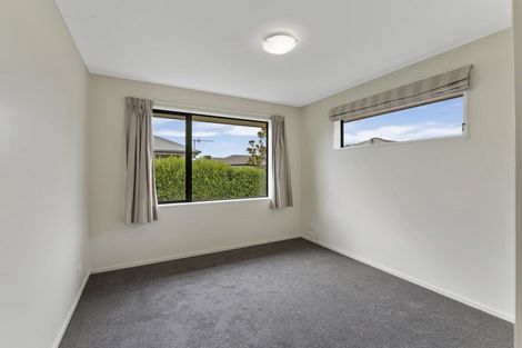 Photo of property in 22 Kotare Avenue, Rangiora, 7400