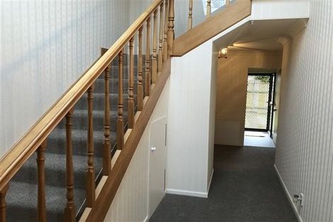 Photo of property in 32 Langston Avenue, Palmerston North, 4414