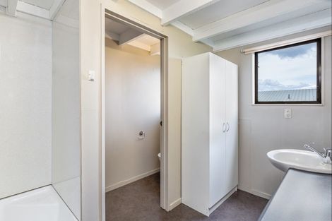 Photo of property in 17 Holland Grove, Richmond Heights, Taupo, 3330