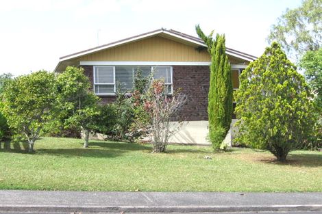 Photo of property in 34 Pakira Avenue, Glendene, Auckland, 0602
