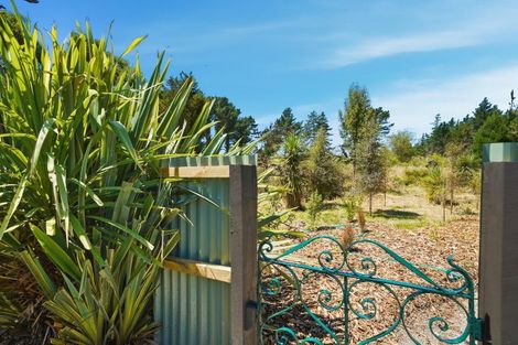 Photo of property in 4 Achilles Parade, The Pines Beach, 7630