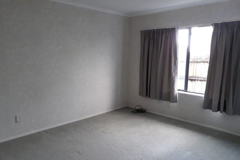 Photo of property in 137 Burswood Drive, Burswood, Auckland, 2013