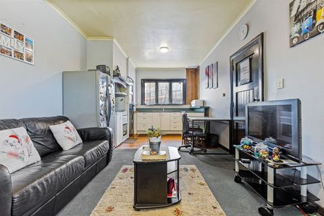 Photo of property in 1/303 Main South Road, Hornby, Christchurch, 8042