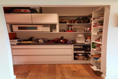 Photo of property in 289 Muritai Road, Eastbourne, Lower Hutt, 5013