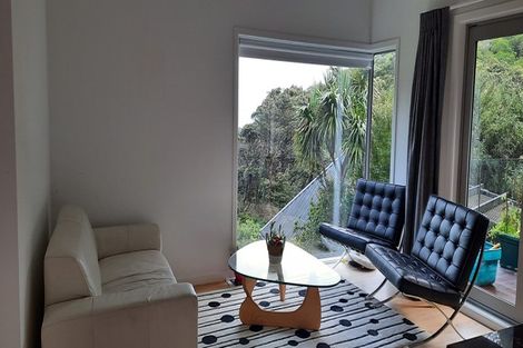 Photo of property in 289 Muritai Road, Eastbourne, Lower Hutt, 5013