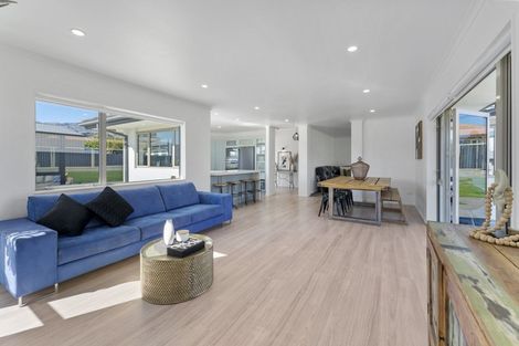 Photo of property in 58 Missy Crescent, Mount Pisa, Cromwell, 9383