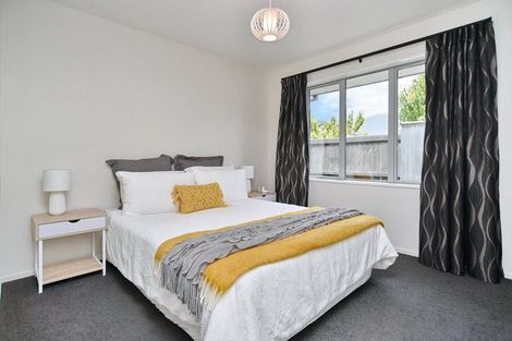 Photo of property in 8 Churchill Drive, Rangiora, 7400