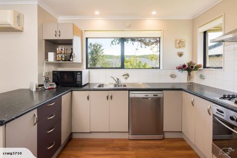 Photo of property in 7 Glentui Place, Waikawa, Picton, 7220