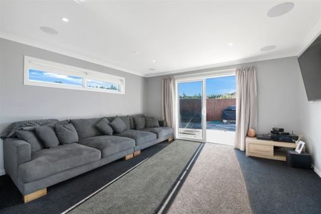 Photo of property in 64 Georgina Street, Marshland, Christchurch, 8083