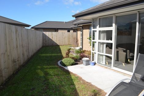 Photo of property in 16 Te Kio Crescent, Papamoa Beach, Papamoa, 3118