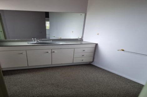 Photo of property in 49 Marina View Drive, West Harbour, Auckland, 0618