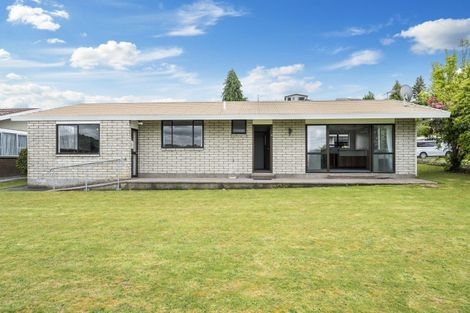 Photo of property in 27 House Avenue, Taumarunui, 3920