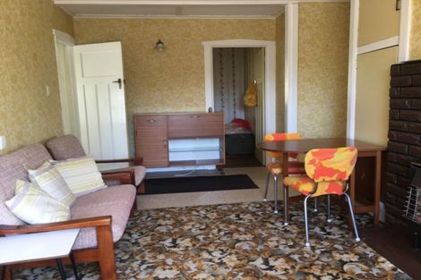 Photo of property in 96 Domett Street, Waitara, 4320